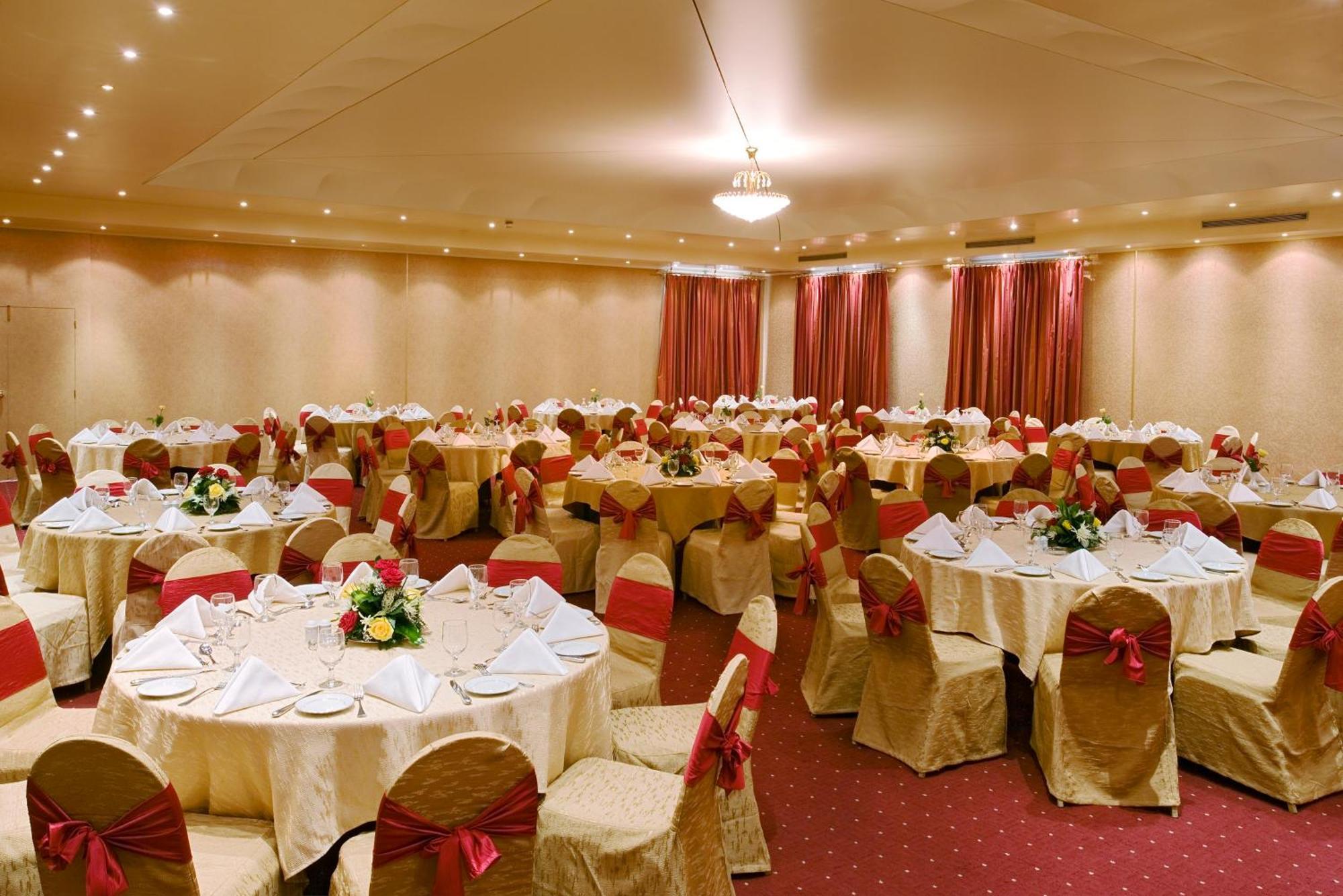 होटल Treffen House - Souq Waqif And Next To Msheireb Metro Station Doha